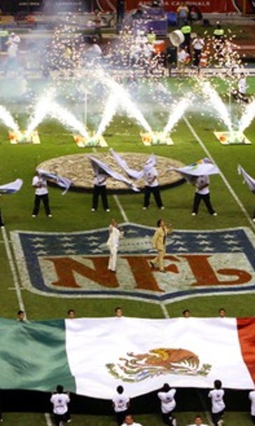 Hola: Texans-Raiders in Mexico City on Nov. 21
